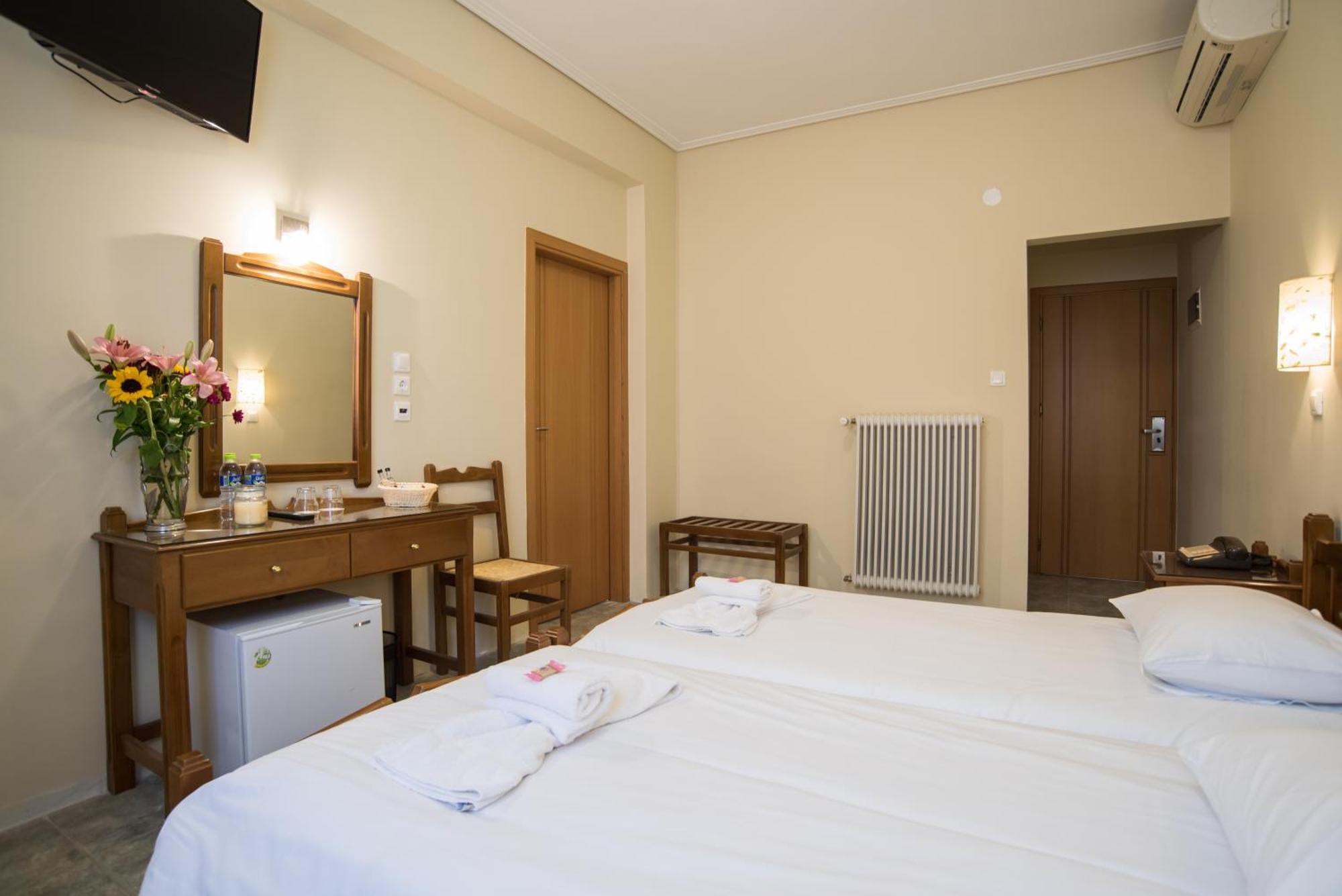 Tholos Hotel Delphi Bagian luar foto