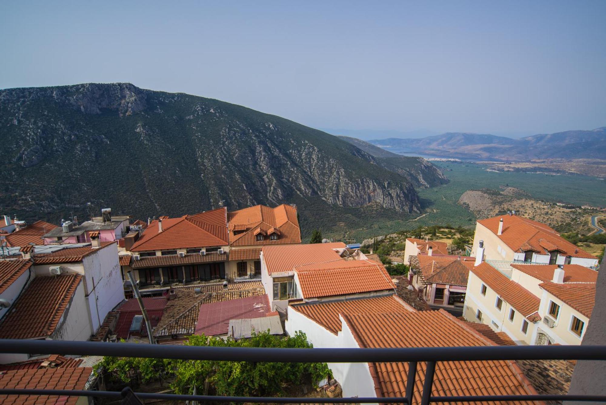Tholos Hotel Delphi Bagian luar foto
