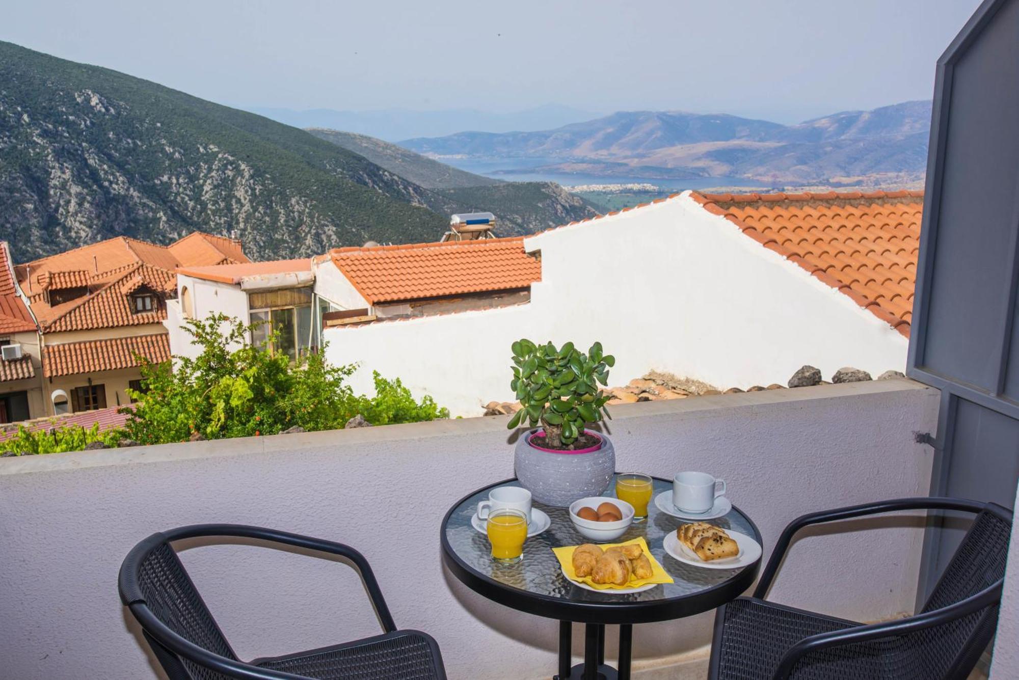 Tholos Hotel Delphi Bagian luar foto